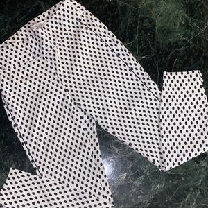 High-Waisted Pull-On Ankle Pant - Legging